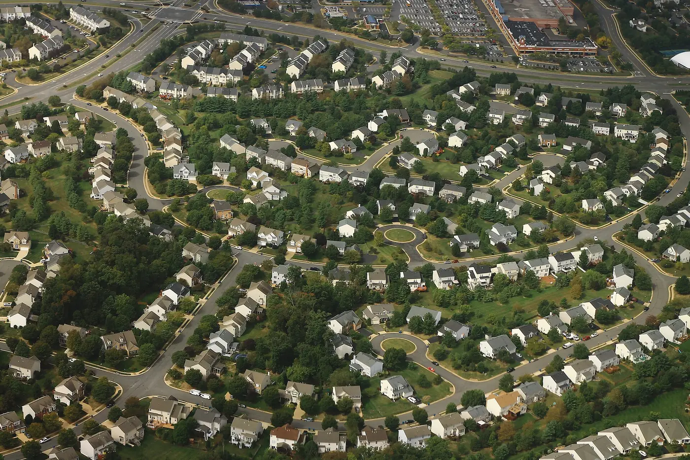 An Ashburn Farm neighborhood from the air